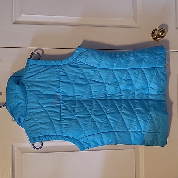 Columbia Vest - Picture 3 of 5
